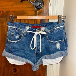Signature8 Medium Wash Jean Shorts w/ String Belt